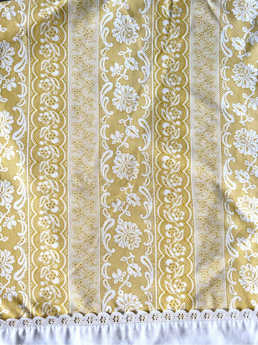 Vintage Cannon Royal Family Featherlite Twin Flat Sheet Mustard Floral 72x104